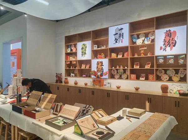 墨汁非物质文化遗产(墨汁制作技艺如何申请非遗)-第2张图片-八三百科 墨汁非物质文化遗产(墨汁制作技艺如何申请非遗)-第2张图片-八三百科
