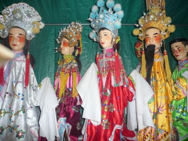 容县非物质文化遗产木偶(容县木偶戏有哪些非遗绝活)-第3张图片-八三百科 容县非物质文化遗产木偶(容县木偶戏有哪些非遗绝活)-第3张图片-八三百科