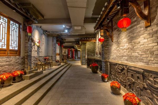 白酒非物质文化遗产建筑(白酒非遗建筑有哪些值得打卡的酒坊)-第2张图片-八三百科 白酒非物质文化遗产建筑(白酒非遗建筑有哪些值得打卡的酒坊)-第2张图片-八三百科