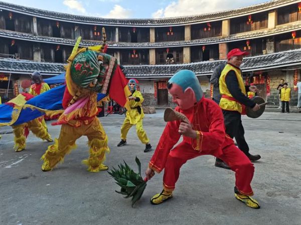 福建非物质文化遗产抬轿(福建非遗抬轿起源哪里)-第3张图片-八三百科 福建非物质文化遗产抬轿(福建非遗抬轿起源哪里)-第3张图片-八三百科