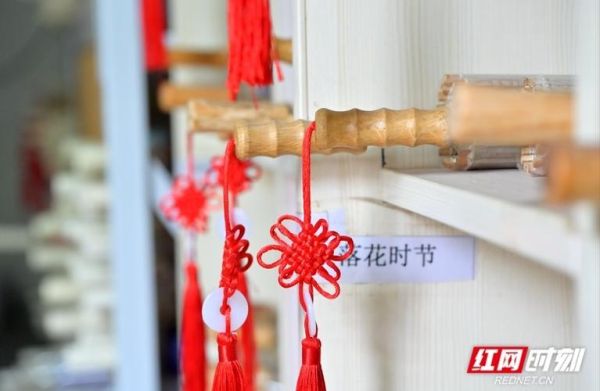 湘潭.非物质文化遗产(湘潭非物质文化遗产有哪些?新手一看就懂)-第2张图片-八三百科 湘潭.非物质文化遗产(湘潭非物质文化遗产有哪些?新手一看就懂)-第2张图片-八三百科