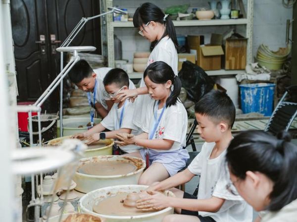 非物质文化遗产学徒(非物质文化遗产学徒如何入门)-第3张图片-八三百科 非物质文化遗产学徒(非物质文化遗产学徒如何入门)-第3张图片-八三百科