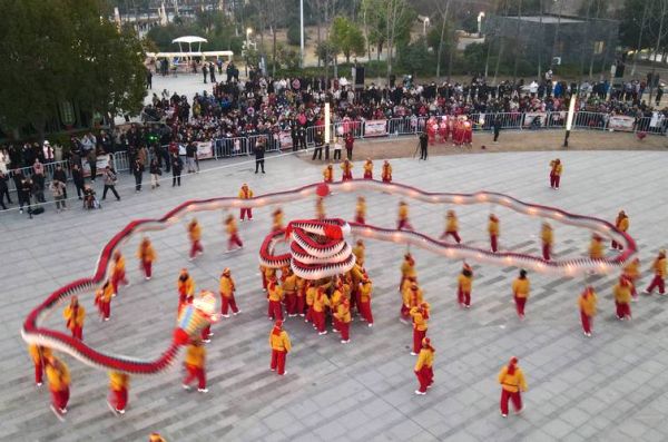 临县非物质文化遗产(临县非物质文化遗产大全:从伞头秧歌到木偶戏)-第2张图片-八三百科 临县非物质文化遗产(临县非物质文化遗产大全:从伞头秧歌到木偶戏)-第2张图片-八三百科