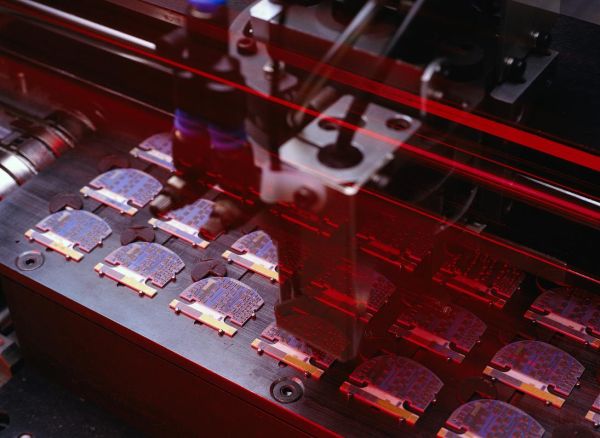 量子计算机最先进的技术（量子比特数量哪家强）-第2张图片-八三百科