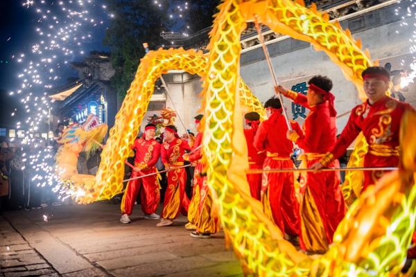 舞龙灯非物质文化遗产（舞龙灯是哪个朝代的）-第1张图片-八三百科