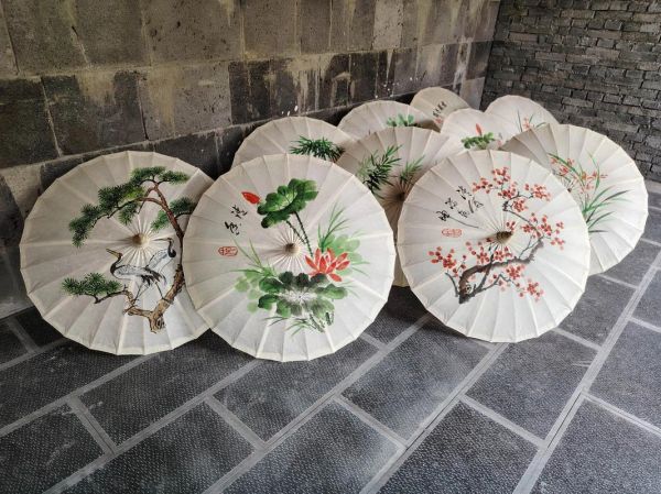 雨伞非物质文化遗产(传统油纸伞制作技艺是非遗吗)-第3张图片-八三百科 雨伞非物质文化遗产(传统油纸伞制作技艺是非遗吗)-第3张图片-八三百科