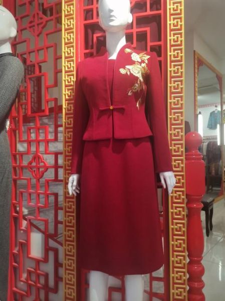 非物质旗袍文化遗产(非物质文化遗产旗袍有哪些技艺?)-第3张图片-八三百科 非物质旗袍文化遗产(非物质文化遗产旗袍有哪些技艺?)-第3张图片-八三百科