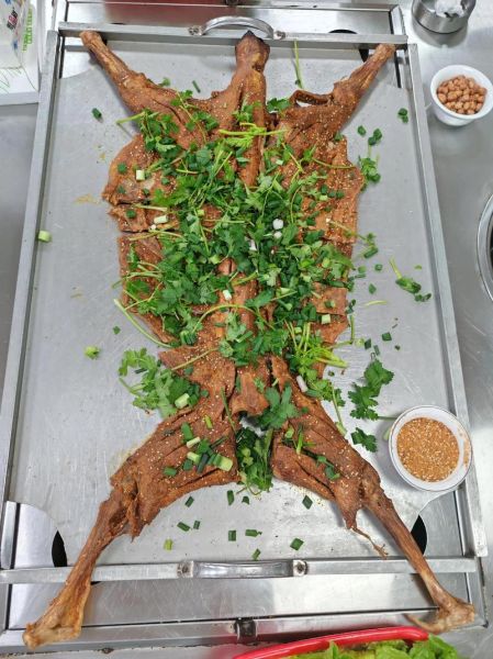 非物质文化遗产 烤全羊（非物质文化遗产烤全羊怎么做才正宗）-第1张图片-八三百科