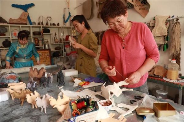 宁夏非物质文化遗产扶贫(宁夏非遗扶贫工坊怎么带动妇女就业)-第2张图片-八三百科 宁夏非物质文化遗产扶贫(宁夏非遗扶贫工坊怎么带动妇女就业)-第2张图片-八三百科