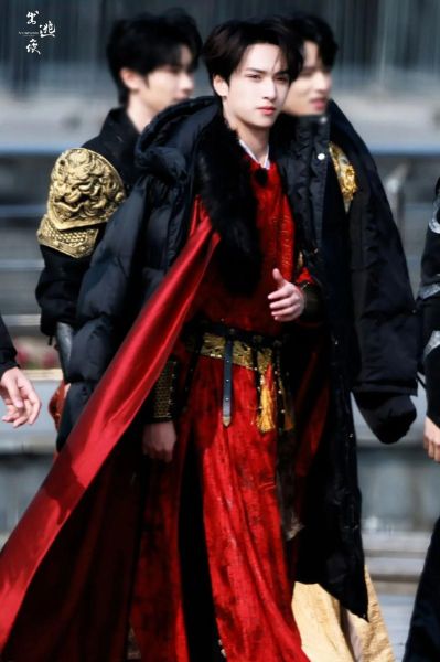 非物质文化遗产严浩翔(严浩翔与非遗文化跨界合作是真是假)-第1张图片-八三百科 非物质文化遗产严浩翔(严浩翔与非遗文化跨界合作是真是假)-第1张图片-八三百科