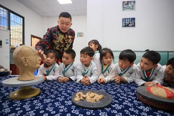 非物质文化遗产的影响（非遗进校园对青少年的影响有多深远）-第3张图片-八三百科