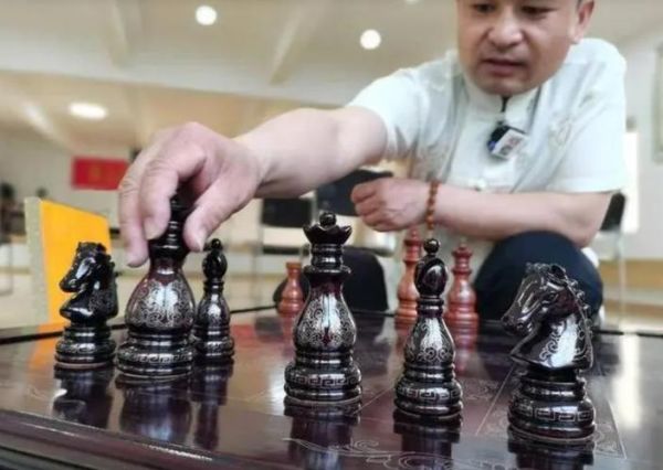 嵌银非物质文化遗产(山东嵌银髹漆技艺怎么学)-第1张图片-八三百科 嵌银非物质文化遗产(山东嵌银髹漆技艺怎么学)-第1张图片-八三百科