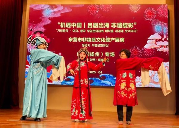 滨州非物质文化遗产故事（滨州非遗传说：吕剧背后的故事在哪看最正宗）-第3张图片-八三百科