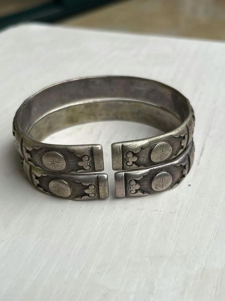 非物质文化遗产银镯（非遗银镯怎么选不被坑）-第3张图片-八三百科