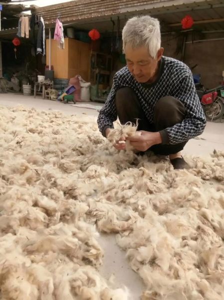 东乡擀毡非物质文化遗产(东乡擀毡制作工艺详细介绍)-第3张图片-八三百科 东乡擀毡非物质文化遗产(东乡擀毡制作工艺详细介绍)-第3张图片-八三百科