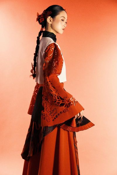 非物质文化遗产模特(非遗模特走秀怎么入门)-第1张图片-八三百科 非物质文化遗产模特(非遗模特走秀怎么入门)-第1张图片-八三百科