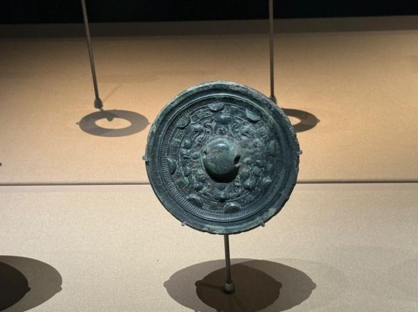 鄂州铜镜非物质文化遗产（鄂州铜镜非遗有哪些工艺特点）-第1张图片-八三百科