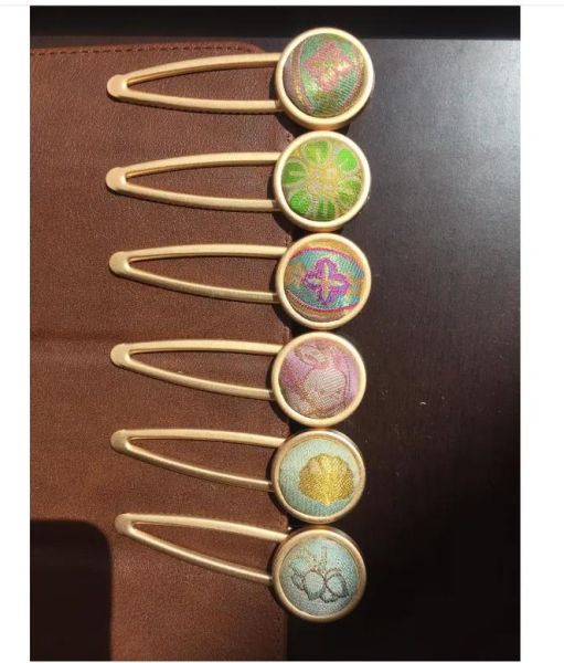 发夹非物质文化遗产(发夹非物质文化遗产手工技艺怎么入门)-第3张图片-八三百科 发夹非物质文化遗产(发夹非物质文化遗产手工技艺怎么入门)-第3张图片-八三百科