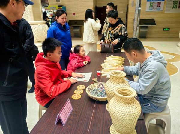 日常非物质文化遗产（日常中的非遗有哪些简单体验活动）-第2张图片-八三百科