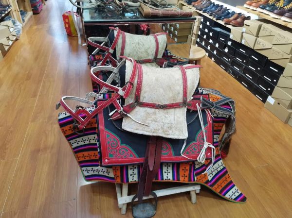 马具非物质文化遗产（马具制作技艺非遗传承入门指南）-第1张图片-八三百科