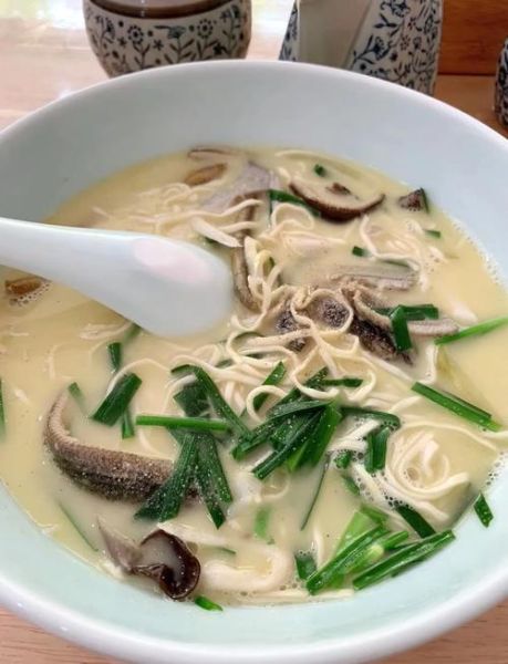 非物质文化遗产长鱼汤(长鱼汤是哪里的非遗小吃)-第1张图片-八三百科 非物质文化遗产长鱼汤(长鱼汤是哪里的非遗小吃)-第1张图片-八三百科