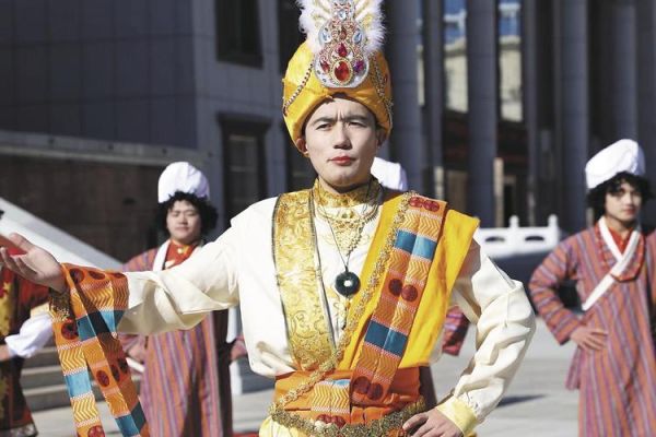 非物质文化遗产藏族文化(藏族非遗有哪些具体项目)-第2张图片-八三百科 非物质文化遗产藏族文化(藏族非遗有哪些具体项目)-第2张图片-八三百科